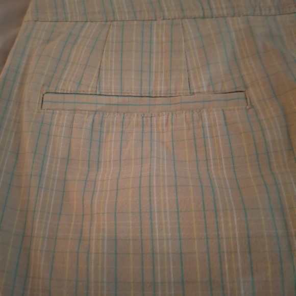 Golf America Classic Beige Striped Women's Skort - Picture 8 of 9
